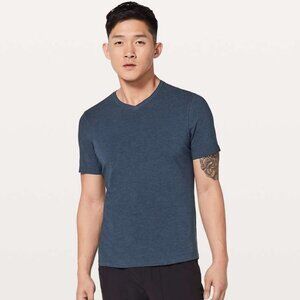 Lululemon Men's 5 Year Basic V *Updated Fit - Navy